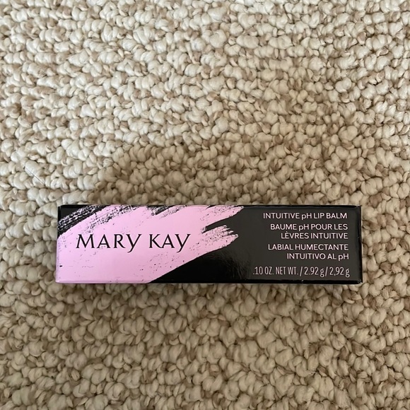 Mary Kay Intuitive pH Lip Balm Pink Rose color changing to your personal pH mood - Picture 5 of 7